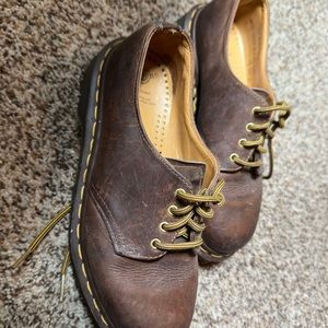 Women dr marten Oxford shoes